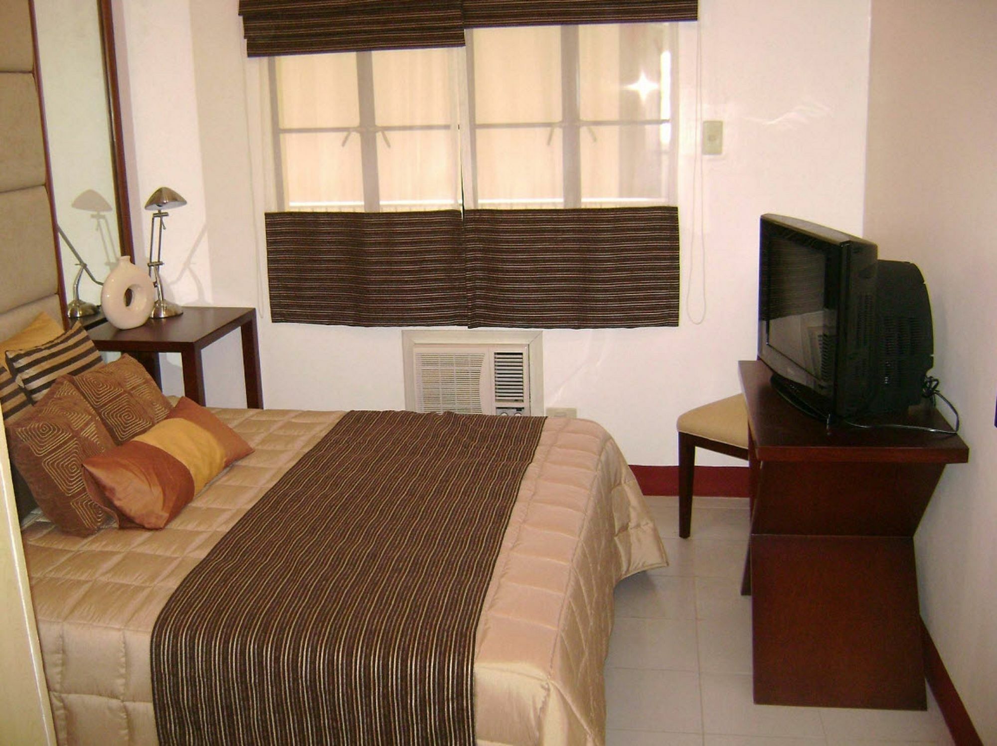 La Casarita Aparthotel Manila Exterior photo